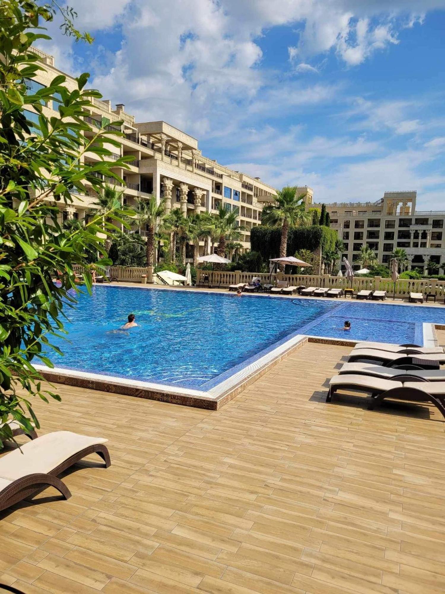 Argisht Luxury Apartment Golden Sands Ngoại thất bức ảnh